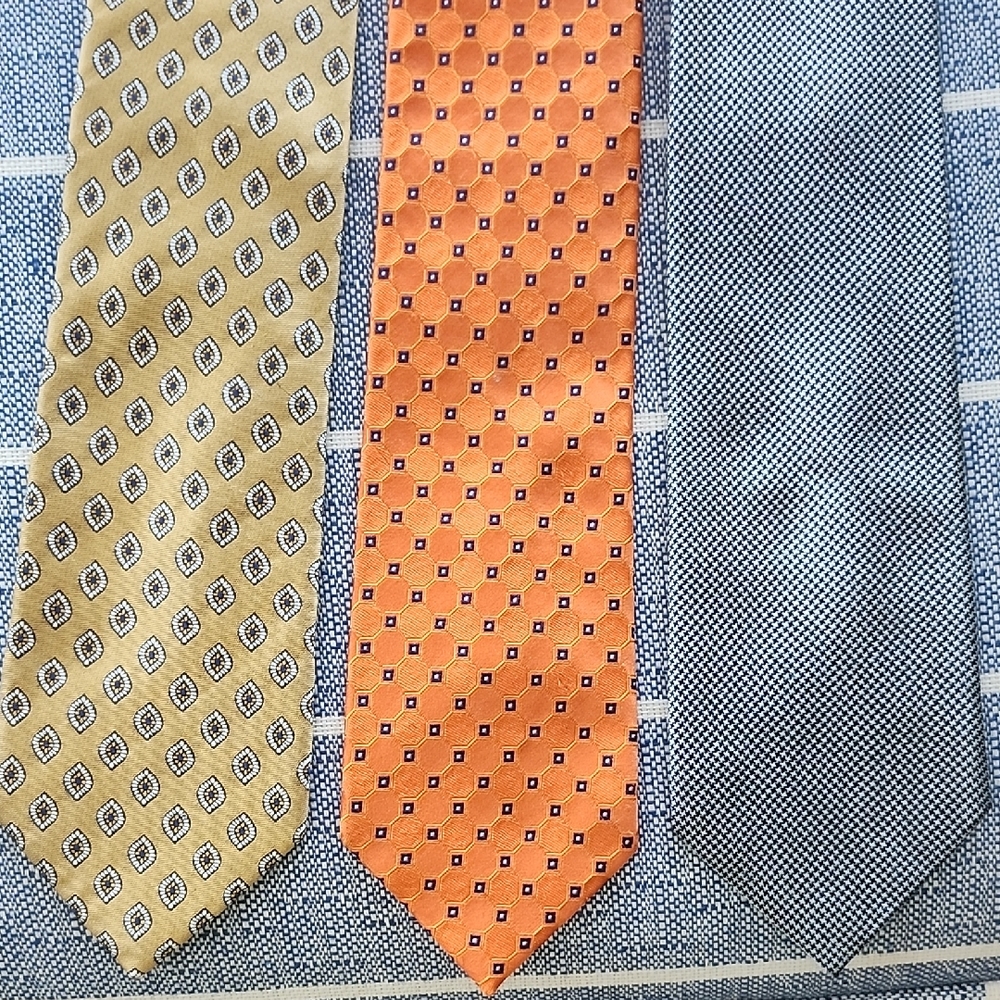 Jos. A. Bank Men's Tie Set - Gold, Orange, and Blue